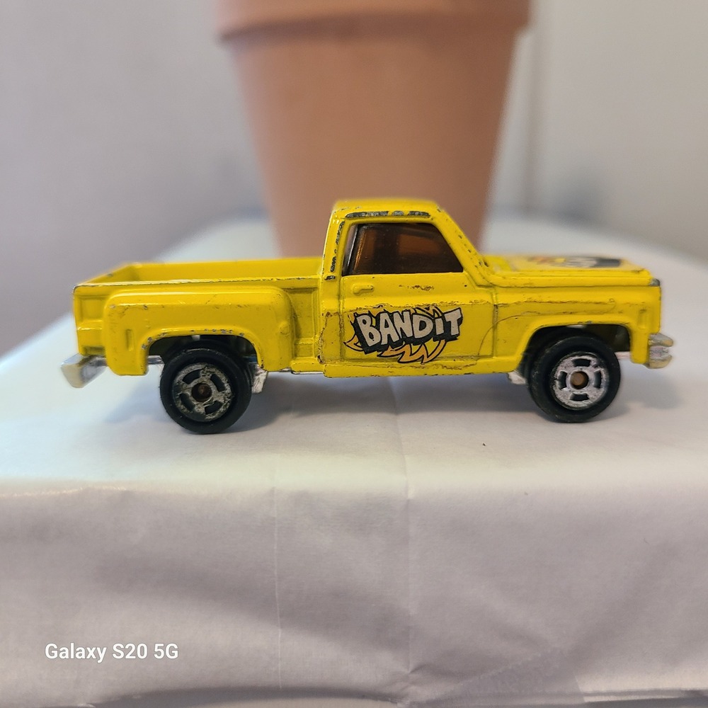 Vintage 1980s Chevrolet Pickup Truck Diecast Toy Car‎ Yellow Bandit Chevy
